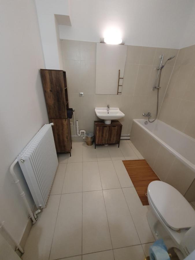 Voisin De Louis Xiv,Free Parking Apartment Versailles Exterior photo